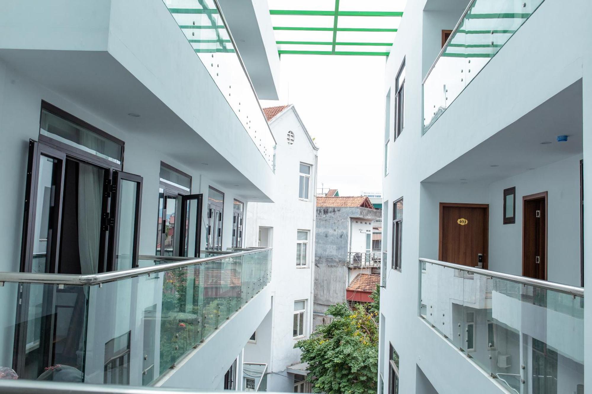 Big Hotel Lao Cai Exteriör bild